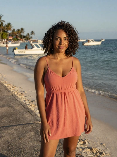 Shanelle - 28, Gros Islet, Saint Lucia - Latin Hiwr verified member